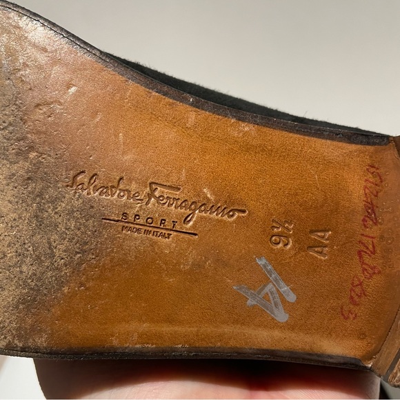 Salvatore Ferragamo suede loafers - Picture 9 of 10